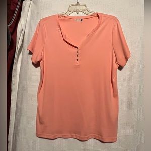 Yarn & Sea Henley. coral color. Size L